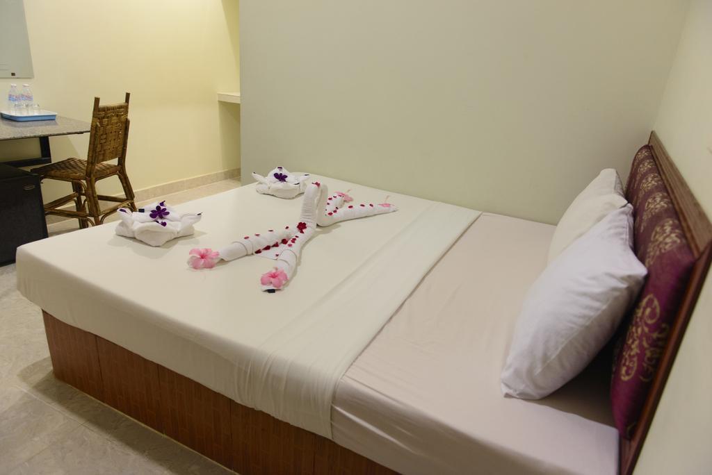 Zana Beach Guesthouse Sihanoukville Exterior foto