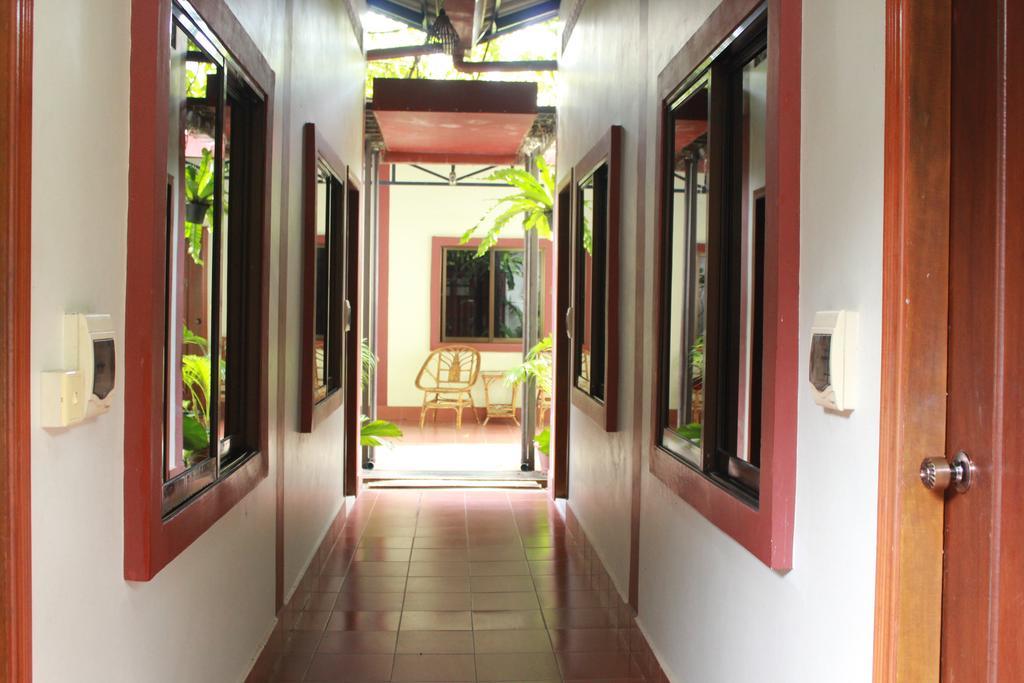 Zana Beach Guesthouse Sihanoukville Exterior foto