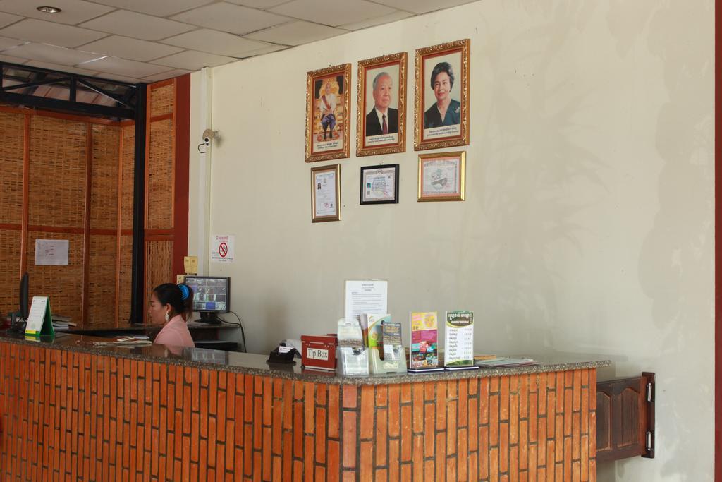 Zana Beach Guesthouse Sihanoukville Exterior foto