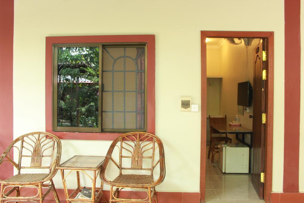 Zana Beach Guesthouse Sihanoukville Exterior foto