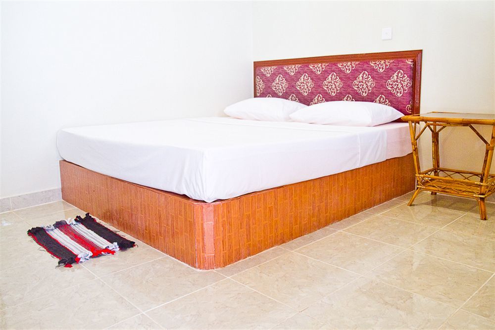 Zana Beach Guesthouse Sihanoukville Exterior foto